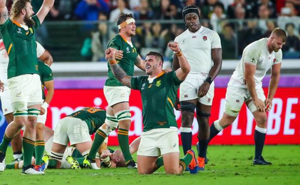 South Africa celebrate as England look on. (Photo / Photosport)