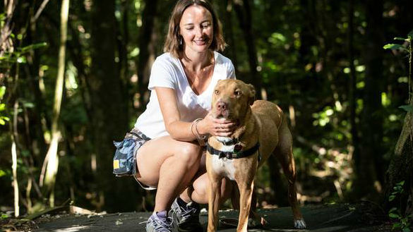 Francesca Eldridge, pictured with her dog Bailey, lives with OCD (obsessive compulsive disorder). (Photo / Jason Oxenham)
