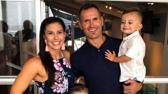 Rowan Baxter, right, killed his wife and three children. (Photo / File)