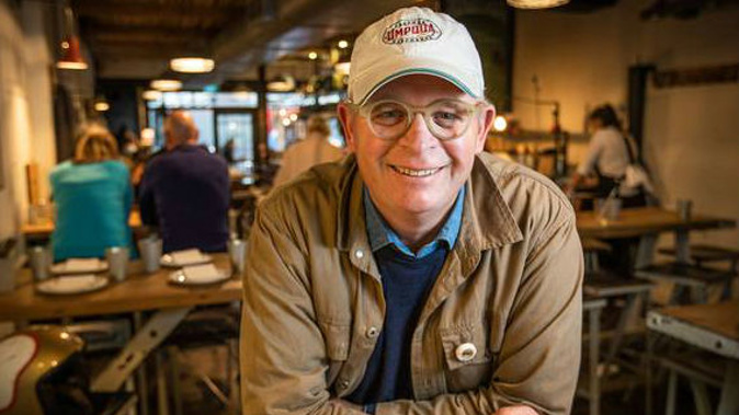 Chef Al Browbn. (Photo / File)