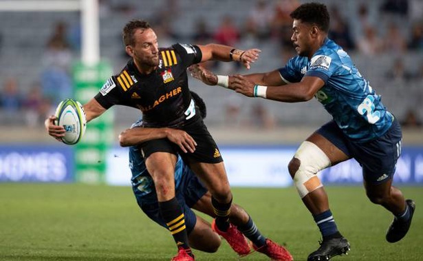 Chiefs first-five Aaron Cruden in action against the Blues. Photo / Photosport