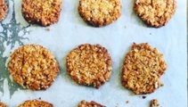Nici Wickes: ANZAC Biscuits 
