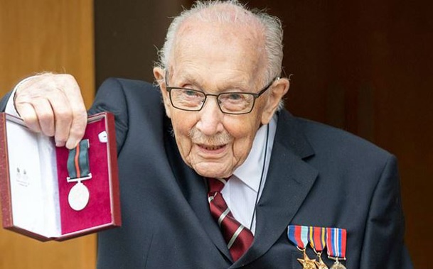 Tom Moore was promoted to Colonel for his 100th birthday. (Photo / UK Ministry of Defence)