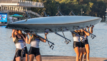 Rowing: Kiwi rowing to the moon