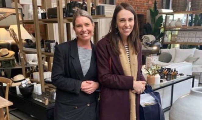 PM Jacinda Ardern and Dr Ashley Bloomfield have come under fire for seemingly breaking social distacning rules. (Photo / Supplied)