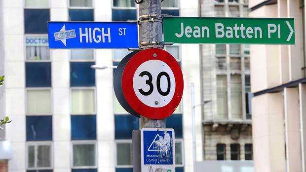  Photo / Doug Sherring