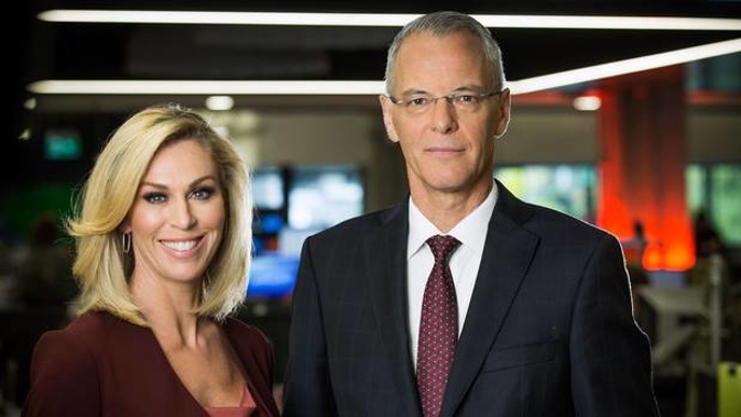 TVNZ newsreaders Wendy Petrie and Simon Dallow have anchored the 6pm news since 2006, but it appears that their time may now be up. Photo / File