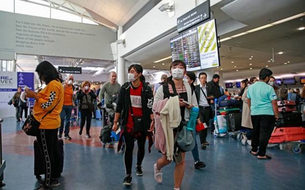 Masks are no longer mandatory on flights throughout most of the world, though some US states still strongly recommend them. Photo / File