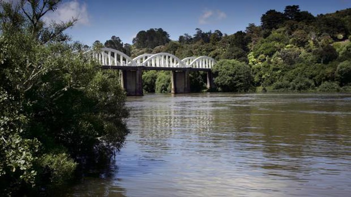 At Waikato River, near Tuakau, 10 of 37 samples taken over the decade carried E.coli levels that were above safe limits. Photo / File