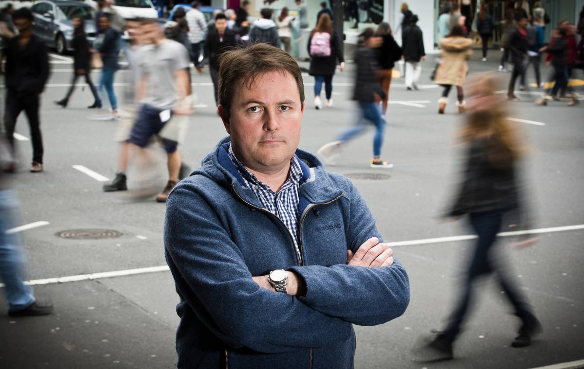 Silencing Science by Shaun Hendy Silencing Science by Shaun Hendy