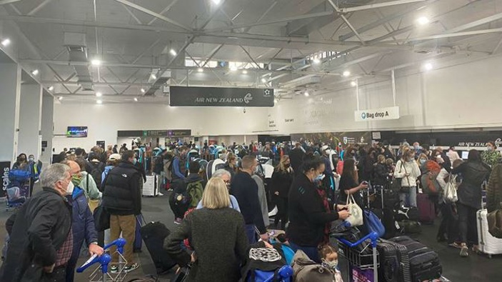 Crowds swarm to Auckland Airport domestic terminal. Photo / Supplied