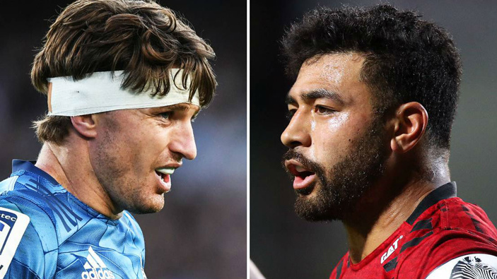 Beauden Barrett and Richie Mou'unga. (Photos / Photosport)