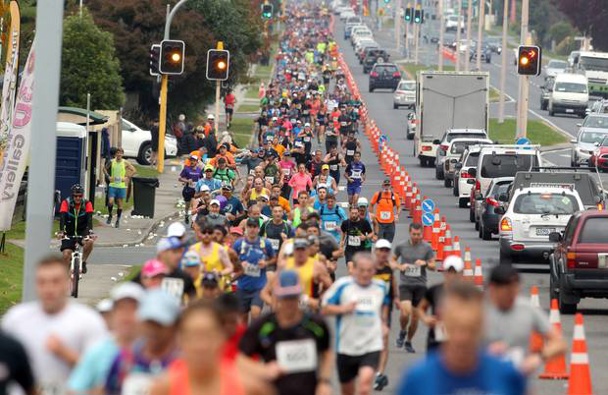 Rotorua Marathon runners in 2018. (Photo / File)
