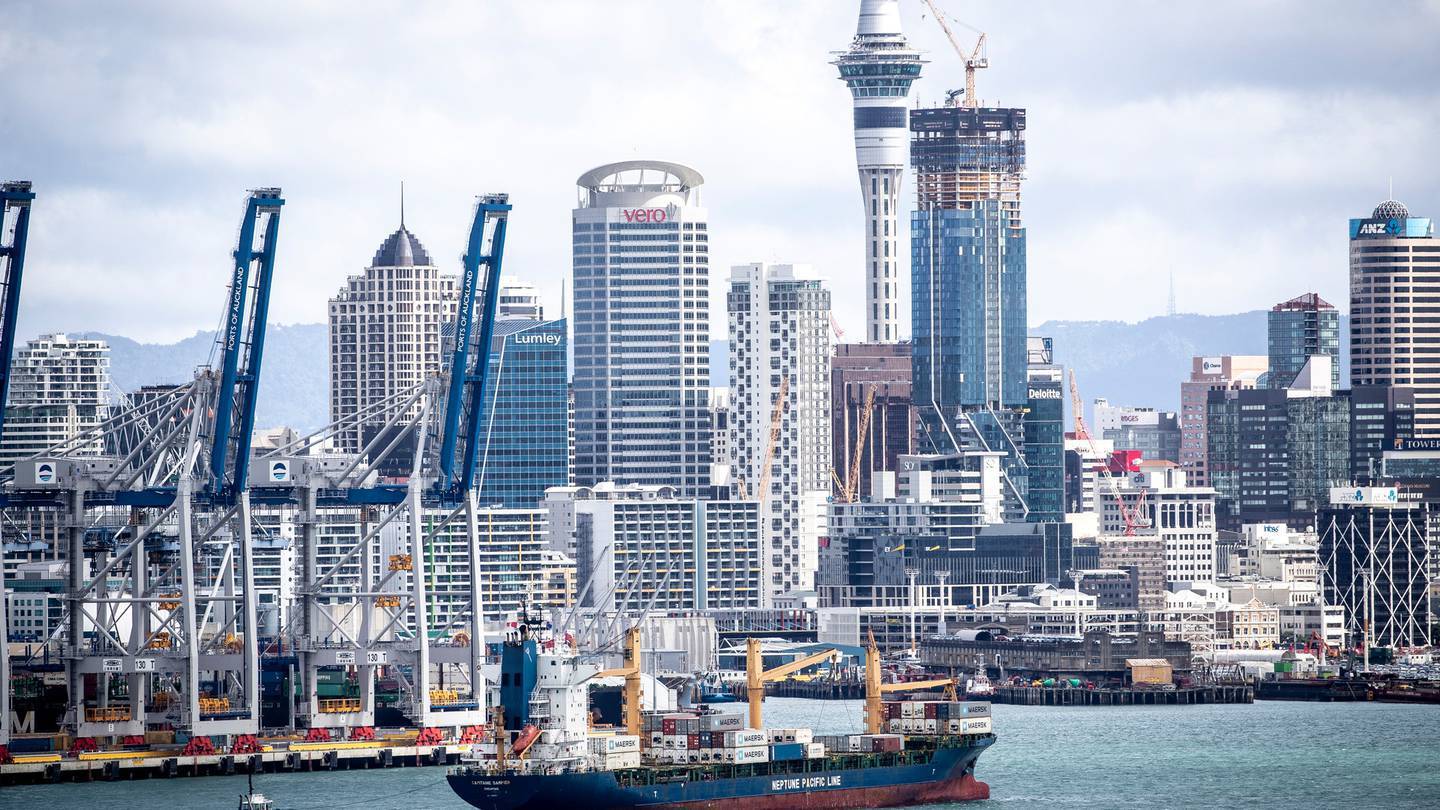 Delays at Auckland Port blamed on worldwide issues