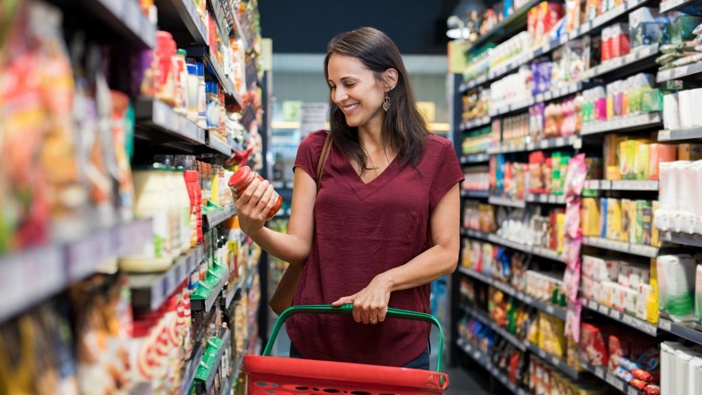 New research shows exercise advice on food labels could help us make healthier choices. Photo 123rf