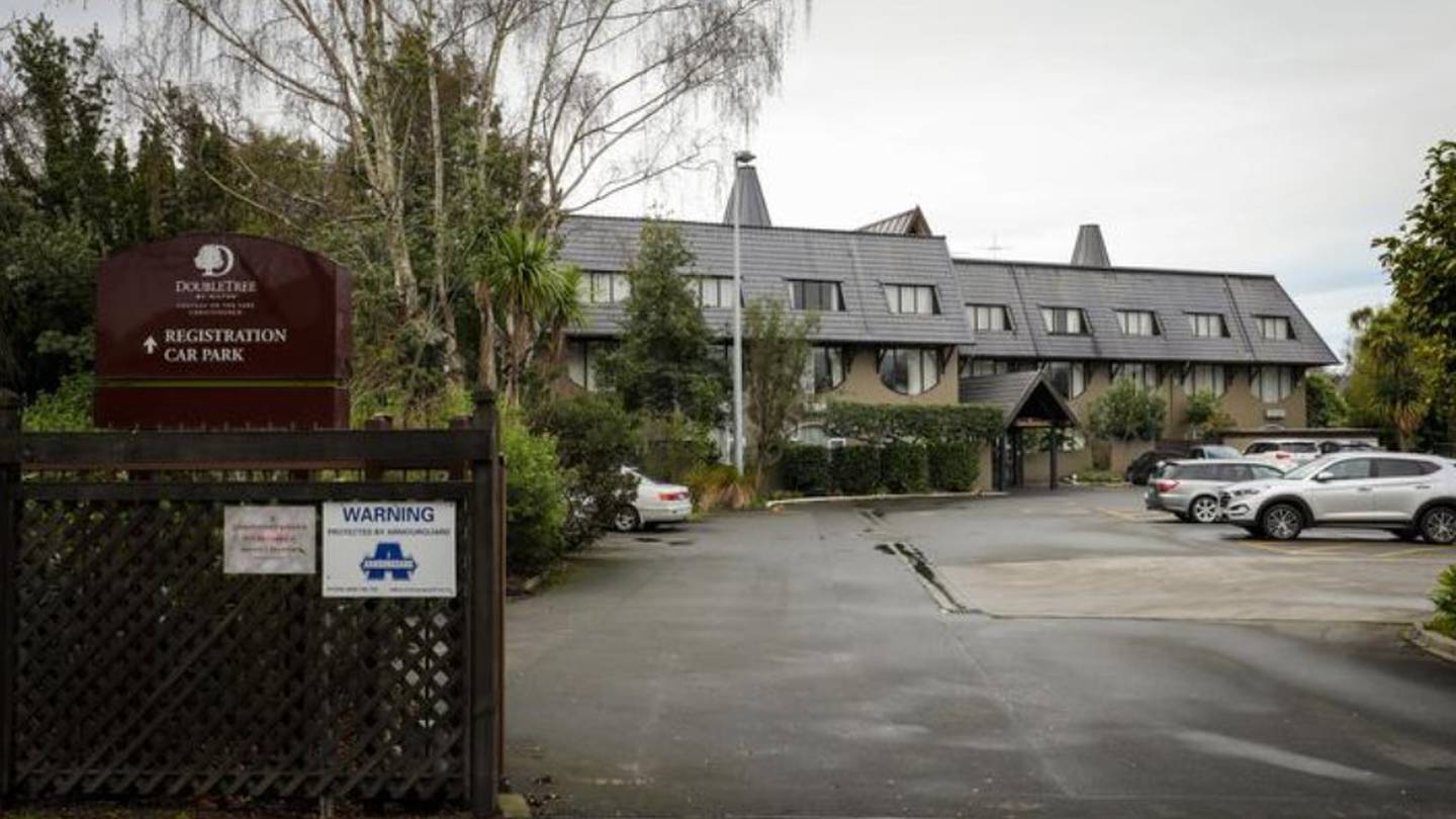 Six members of the Pakistan Cricket team are now in quarantine rooms at the Chateau on the Park Hotel in Christchurch. Photo / RNZ