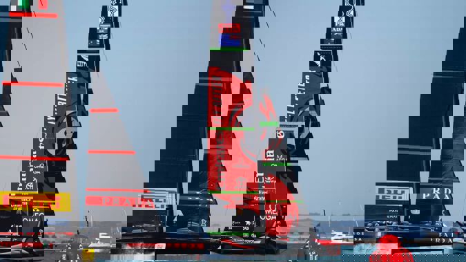 America S Cup Live Team Nz Stunned By American Magic In Tight Race America S Cup Live Team Nz Stunned By American Magic In Tight Race