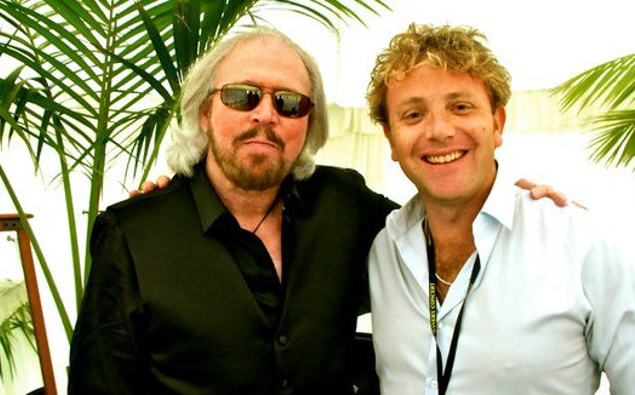 Sir Barry Gibb with Tim Roxborogh at the Mission Estate in 2013. (Photo / Supplied)