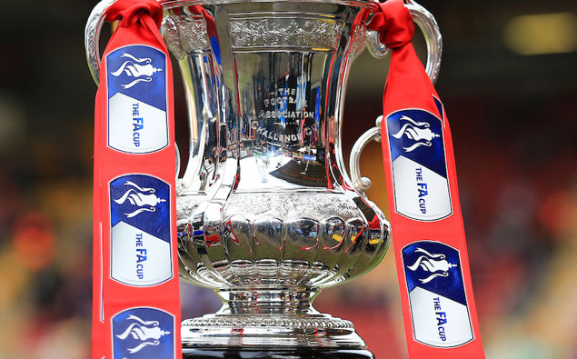 FA Cup Trophy/Photosport