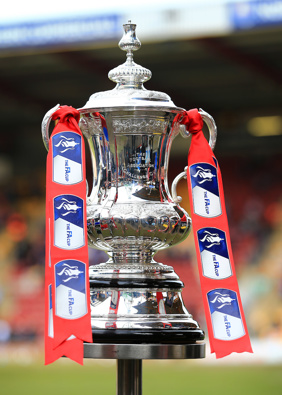 FA Cup Trophy/Photosport