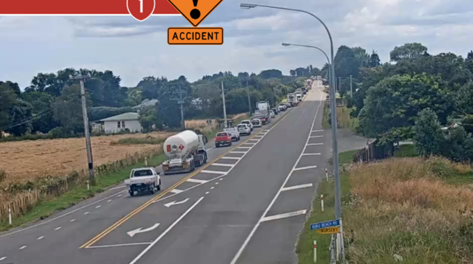 A crash has blocked SH1 near the Ōhau River Bridge. (Photo / NZTA)