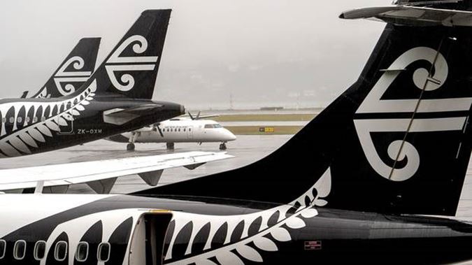 International passengers now require to wear masks on Air New Zealand flights. Photo / NZ Herald
