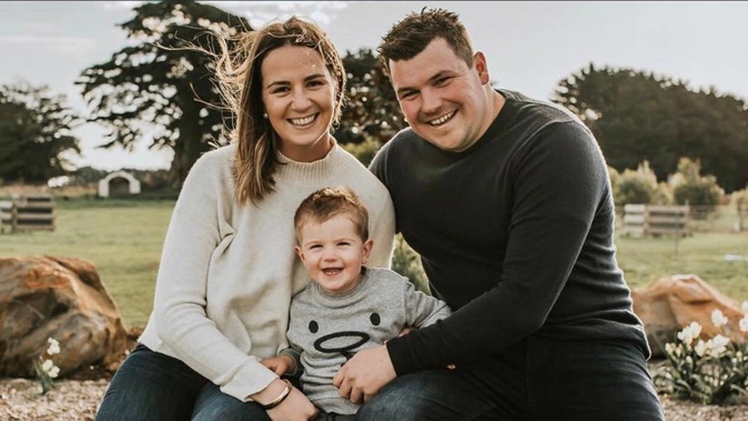 New Zealand man Duncan Craw, pictured with wife Taylia and son Levi, is believed to have been killed by a shark in Australia. Photo / Supplied