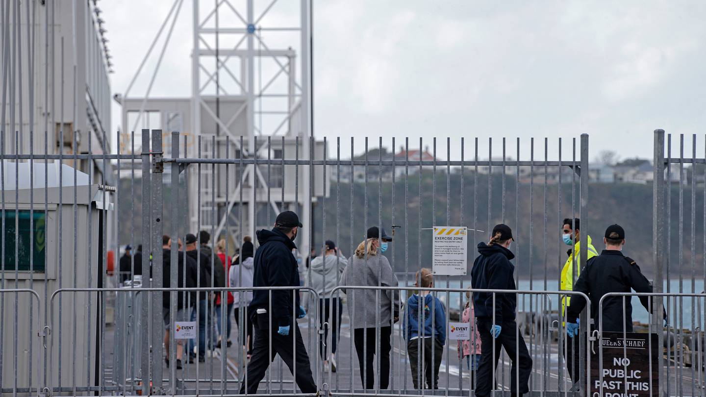 Police have had to issue nearly 50 warnings to returnees in a managed isolation and quarantine facilities this summer. Photo / Alex Burton