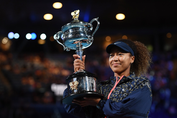 Naomi Osaka lifts her second Australian Open title. (Photo / Getty)