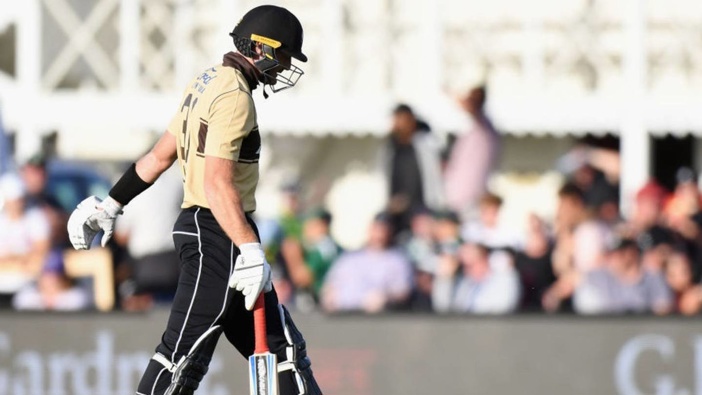 Martin Guptill is dismissed by Daniel Sams of Australia during game one of the T20 series. Photo / Getty