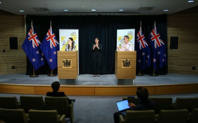 Jacinda Ardern and Ashley Bloomfield. (Photo / Getty)