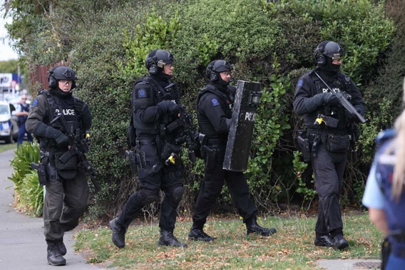 AOS members at the scene. (Photo / George Heard)