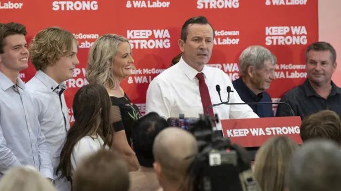 Mark McGowan was flanked by his family during his victory speech. (Photo / Getty)