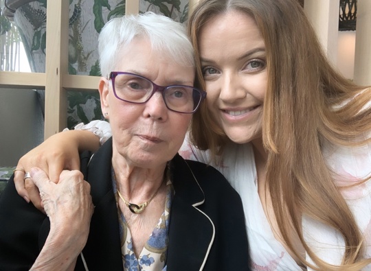 ZB reporter Chelsea Daniels, right, will be able to visit her family, including her Nanna, for the first time in over a year. (Photo / Supplied)
