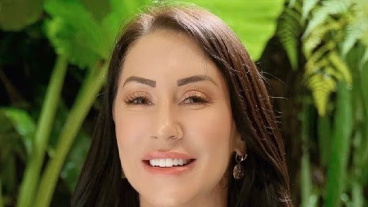 A 47-year-old NZ woman found dead in her hotel room in Phuket has been named by her family as Karla Anne Drescher. Photo / LinkedIn