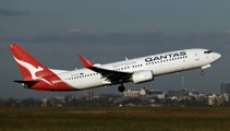 Flight frenzy: Qantas slashes prices for Australia-bound Kiwis