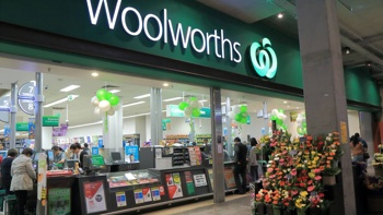 Marketing expert slams 'shocking' Woolworths competition stuff-up