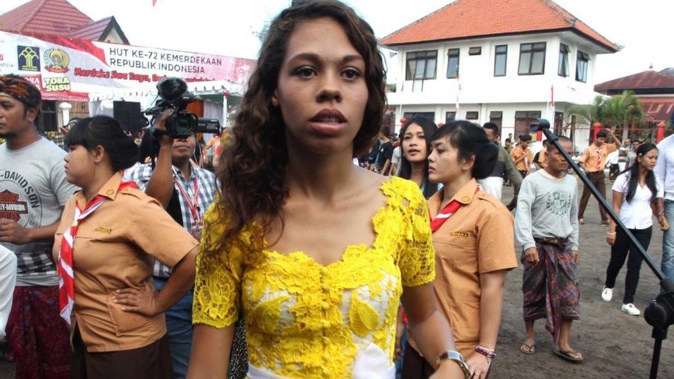 American Heather Mack with the other inmates on Indonesia's Independence Day inside Kerobokan jail in Bali. (Photo / News Corp Australia)