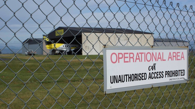 The hangar at Nelson Airport where Fieldair base manager Lawrence McCann attacked a pilot after his actions were said to have endangered the engineering crew working on a commercial passenger aircraft inside the hangar. Photo / Tracy Neal