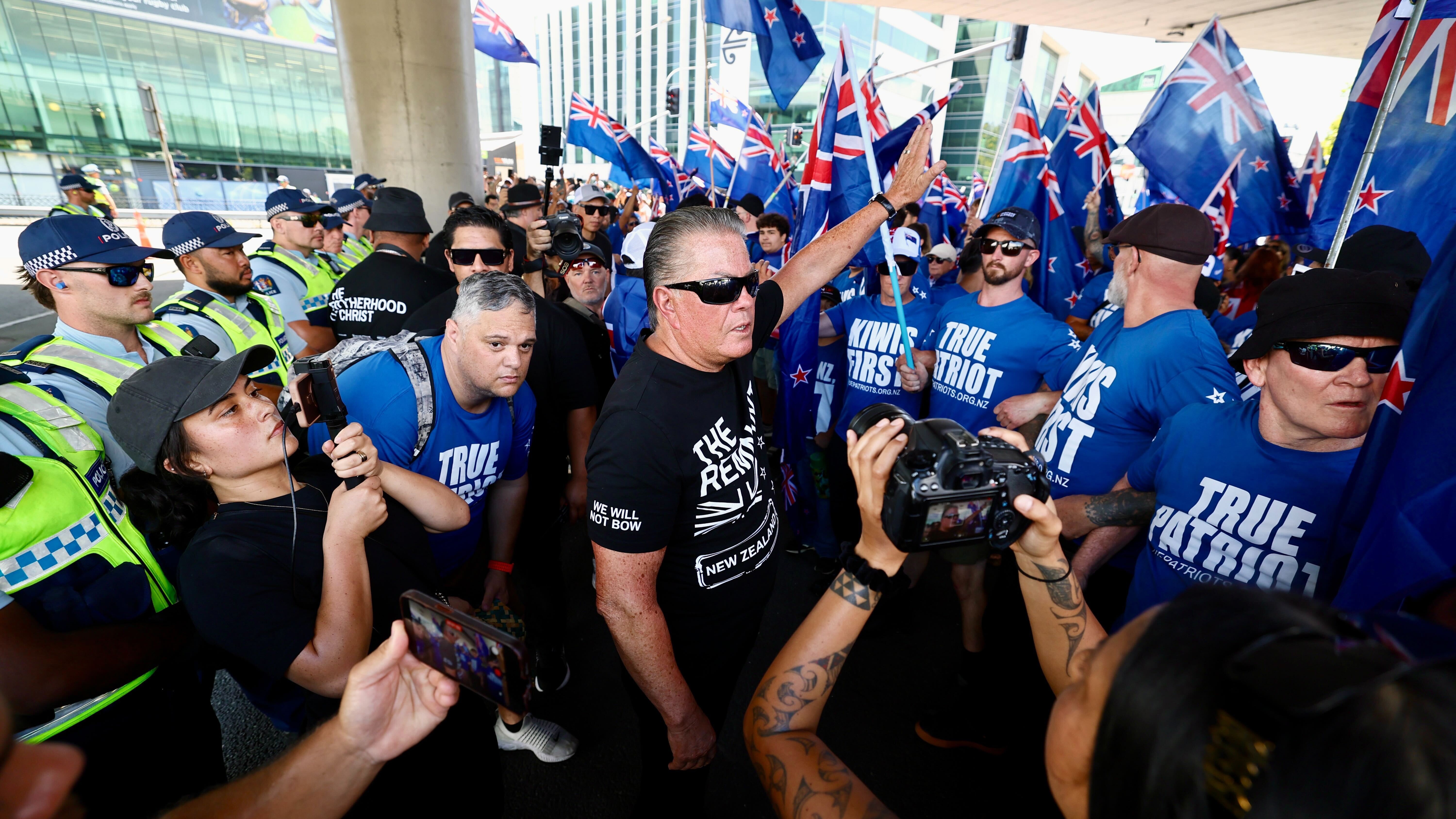 Auckland Harbour Bridge protest : Traffic woes expected in CBD amid demonstrations