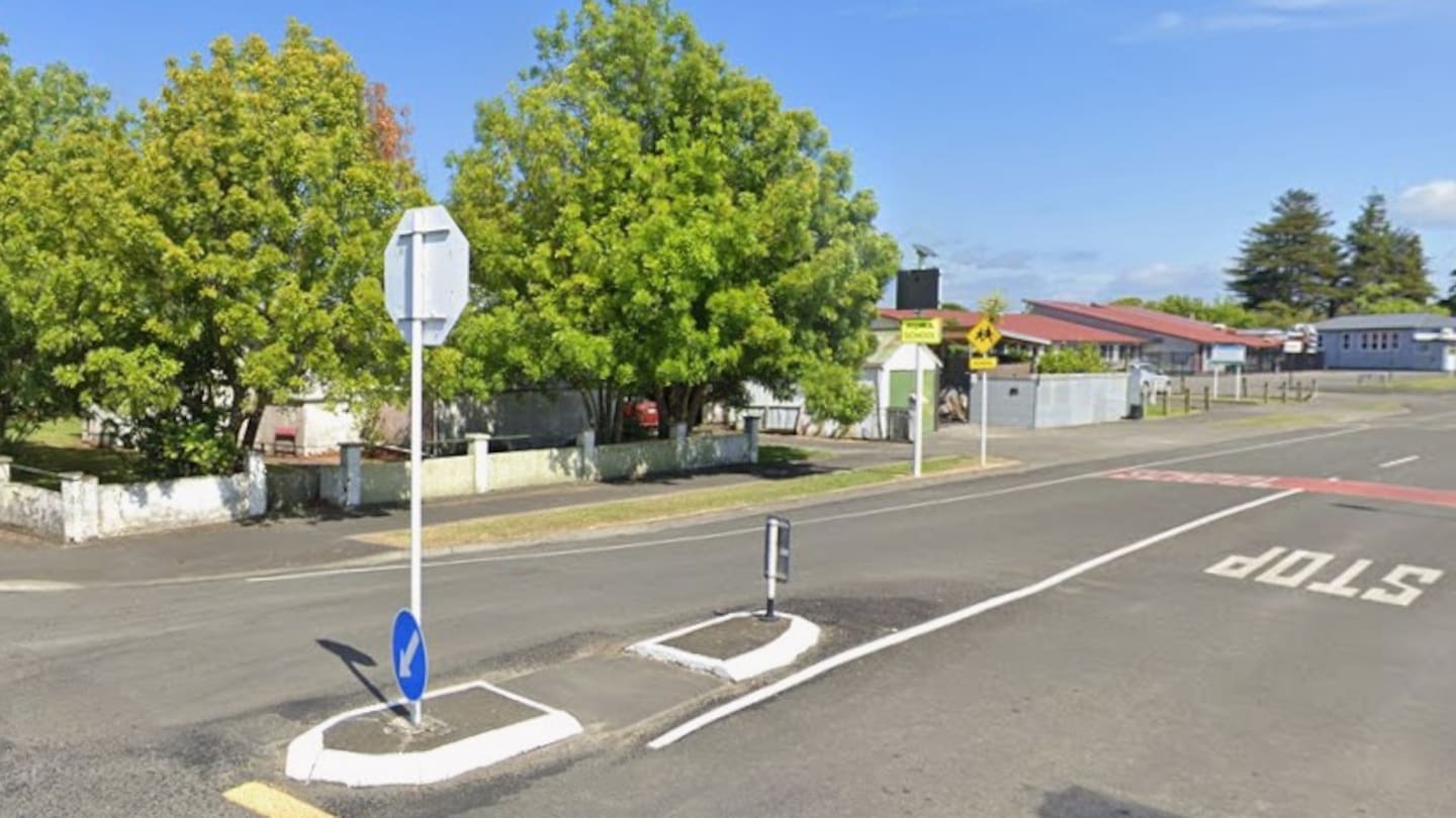 'It's going to rock the town': School bus in fatal crash near school