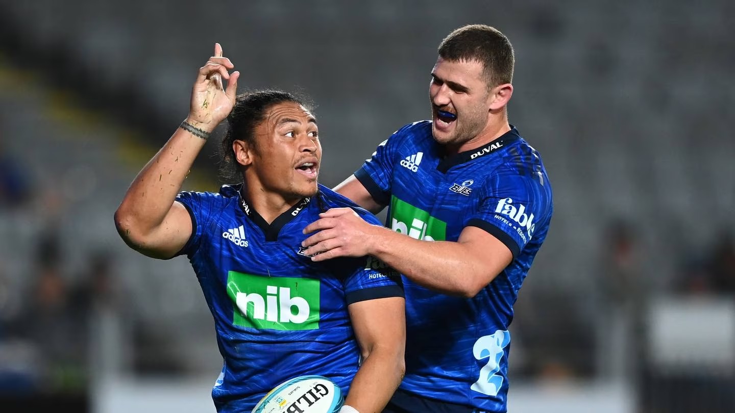Caleb Clarke celebrates a try with Dalton Papali'i. Photo / Getty
