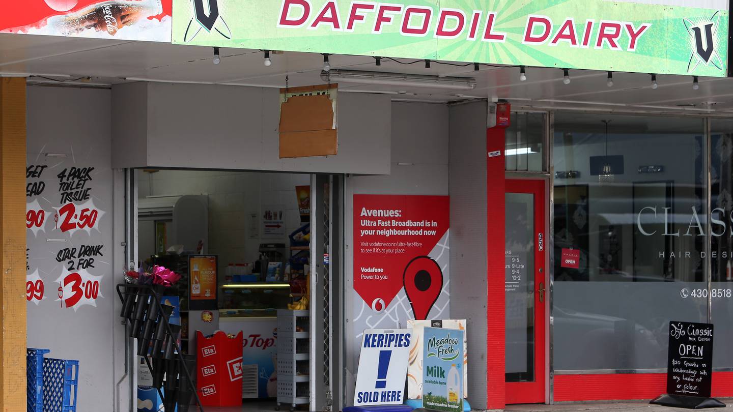 Whangārei criminal who targeted two dairies in one day gets jail sentence