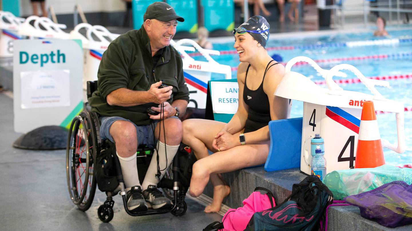 Dame Sophie Pascoe with Roly Crichton. (Photo / Photosport)