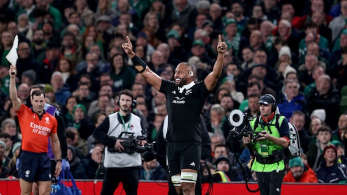 All Blacks lock Patrick Tuipulotu celebrates winning as the Dublin crowd looks on. Photo / Photosport