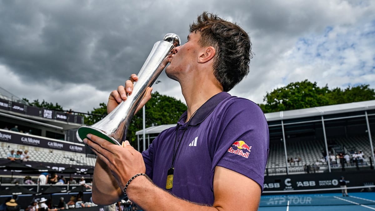 20,514 Aperol Spritz and 5000 truffle fries! ASB Classic hits record numbers