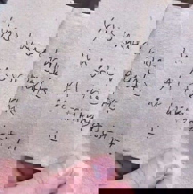 The teacher shared the "embarrassing" student note. (Photo / TikTok)
