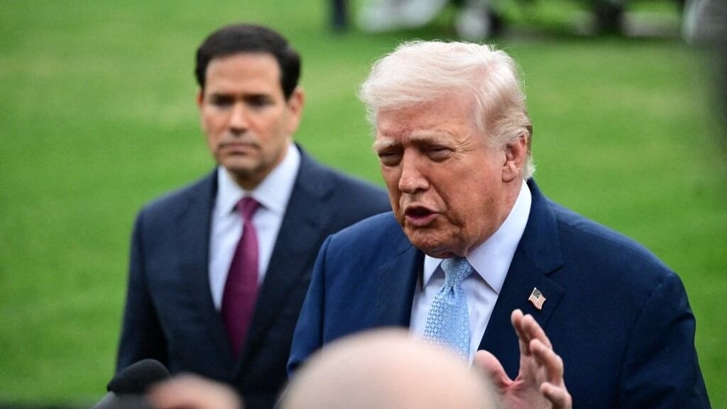 'Me and the ayatollah' will control the Strait of Hormuz, Trump claims