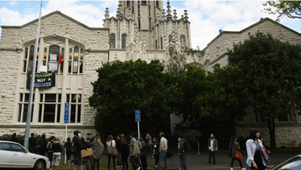 Auckland University is taking a new approach, to trying to restore its place on international research rankings (NZ Herald/Newspix)