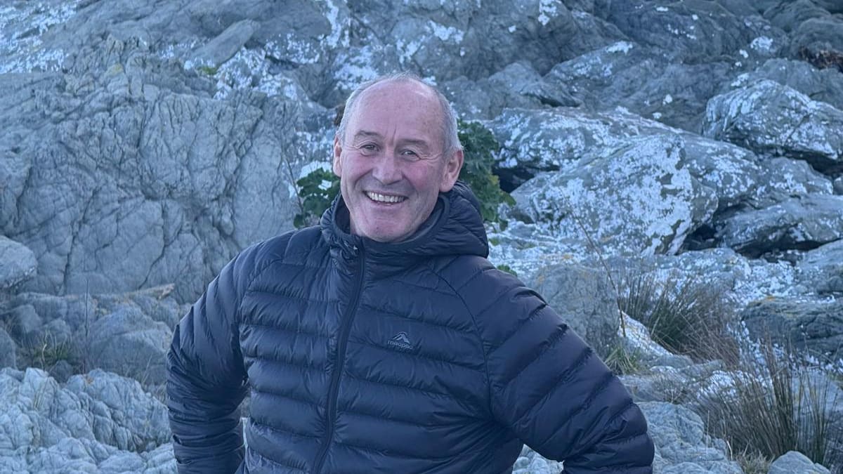 'We are in awe of Graham': How wrong turn left tramper lost for nearly three weeks